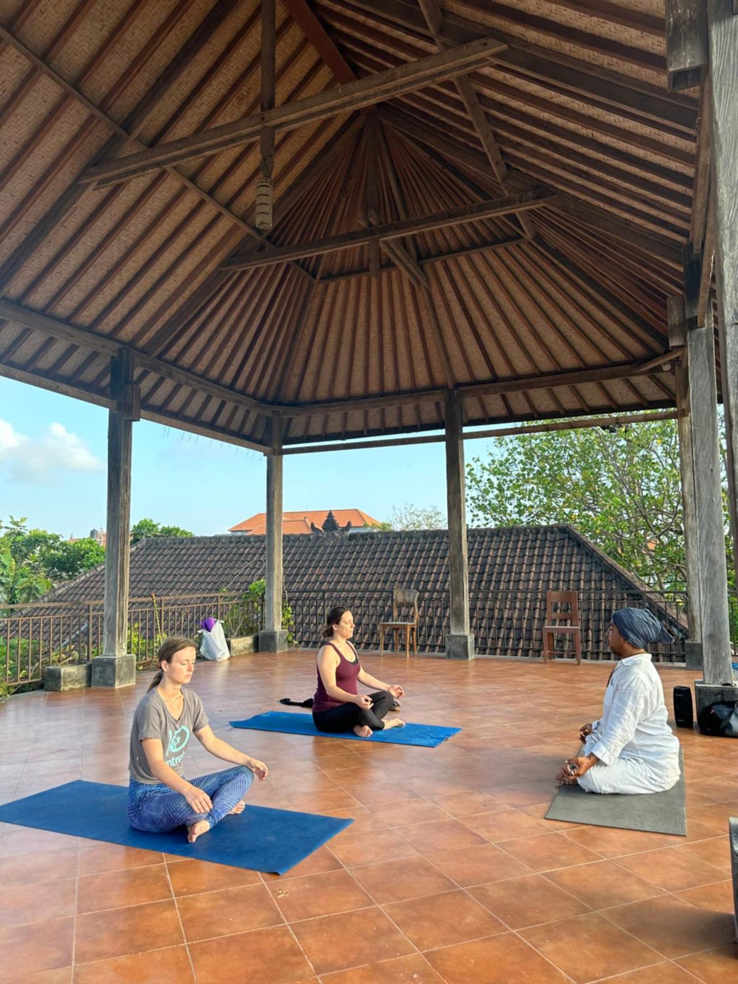 Diuma Residence Yoga Meditation Retreat And Healing Center Sanur Dış mekan fotoğraf