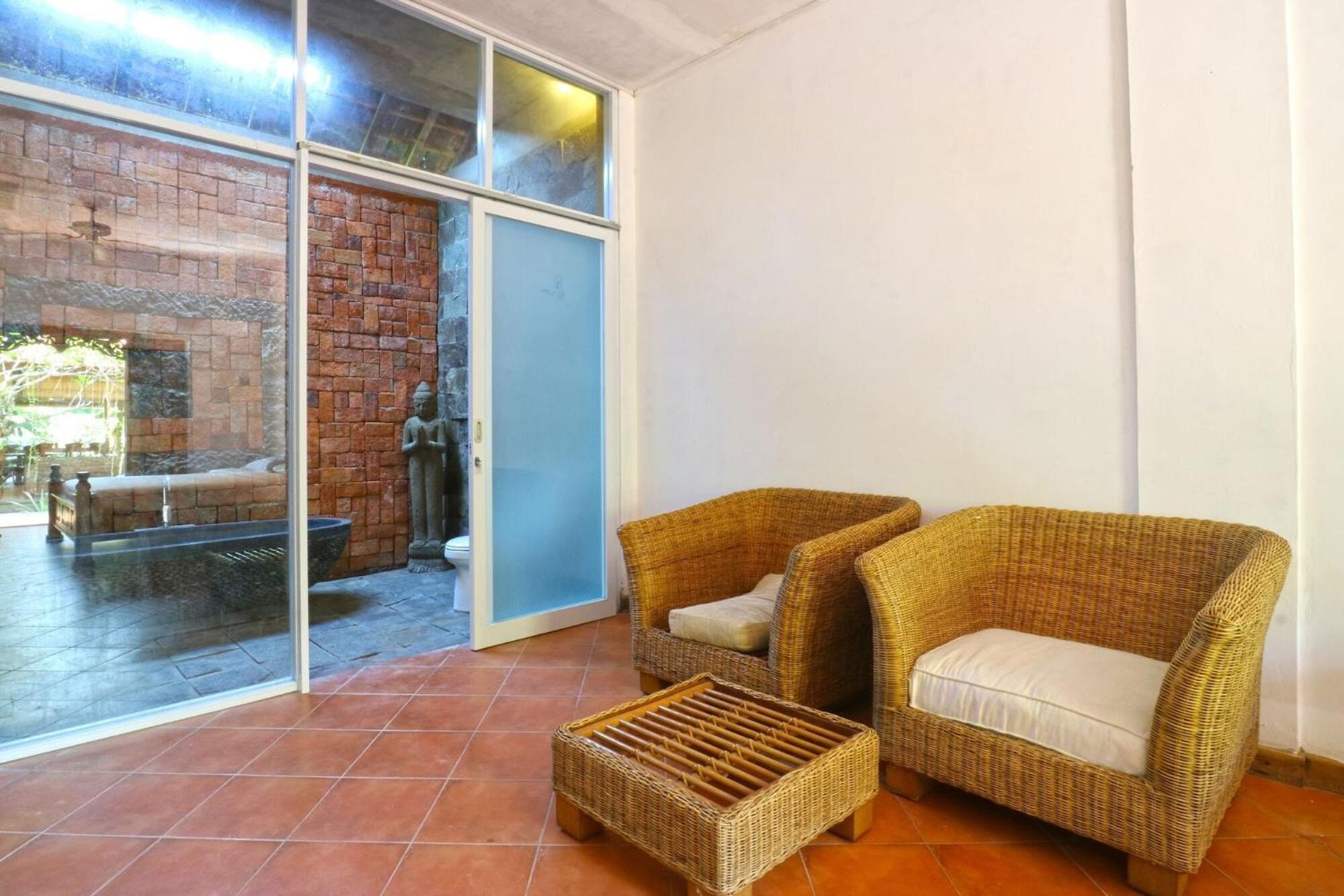 Diuma Residence Yoga Meditation Retreat And Healing Center Sanur Dış mekan fotoğraf